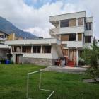 Venta de Casa con apartamentos independientes en Panajachel, Solol&aacute;