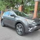 TOYOTA RAV4 LE 2017 ????