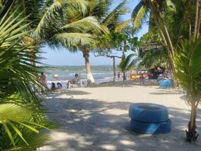 Lote vacacional en venta en Rio Dulce