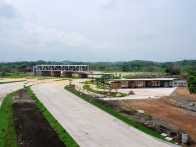 En Venta 1 Hectarea terreno Parque Industrial