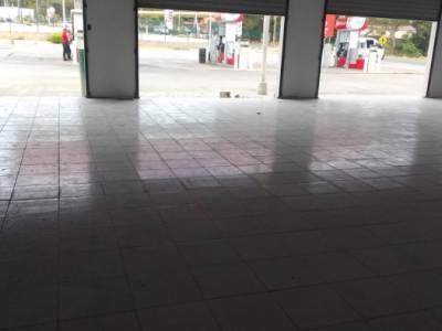 Local de 80m&sup2; en renta en Plaza en Carretera a Jutiapa