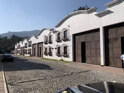 Bodega dentro de complejo en Panorama, Antigua