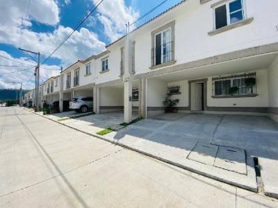 LINDA CASA EN RENTA DENTRO DE RESIDENCIAL EN DUE&Ntilde;AS