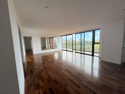 Apartamento en Alquiler Edificio Lucca, zona 10