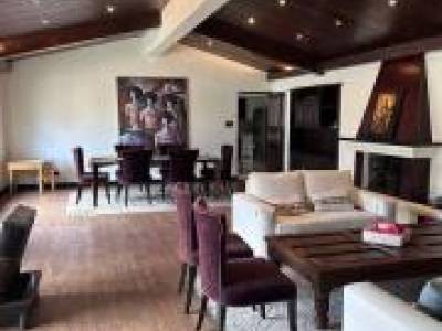 Casa en venta y renta en zona 16 dentro de garita, Ciudad de Guatemala