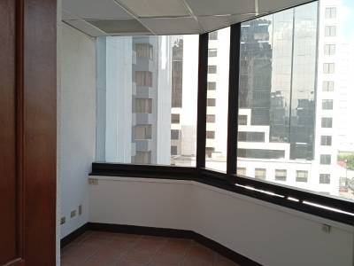 Oficina en Alquiler Edificio Murano Center, zona 10 N8