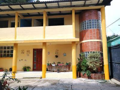 CASA EN VENTA EN CARRETERA A SANTA ELENA BARILLAS