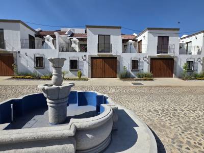 Casa en Venta en Condominio Residencial en Ciudad Vieja