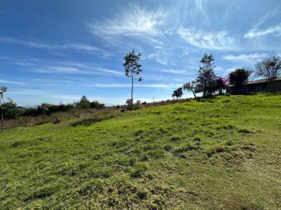 Terreno en venta en Aldea Hierba Buena,  Chimaltenango