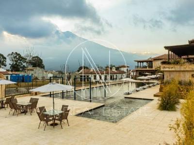 CASA EN VENTA EN ANTIGUA GUATEMALA