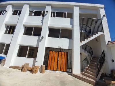 Edificio en renta ideal para oficina o call center
