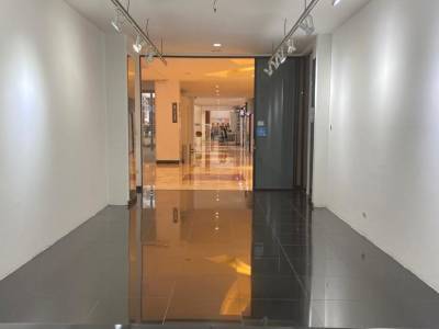 Local en Alquiler / Venta Centro Comercial La Pradera, zona 10