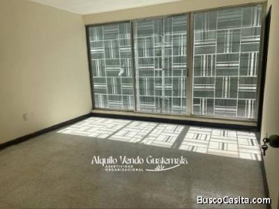 Casa para Oficina en Alquiler Zona 11, 12 Ambientes, 23 Parqueos, 350 m2, Q45,000