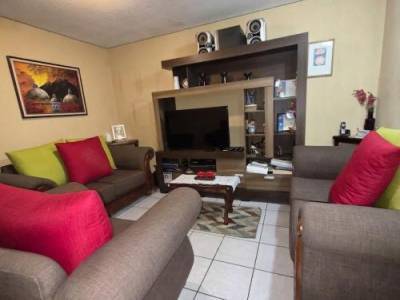 Casa en venta en Residencial Eureka zona 21