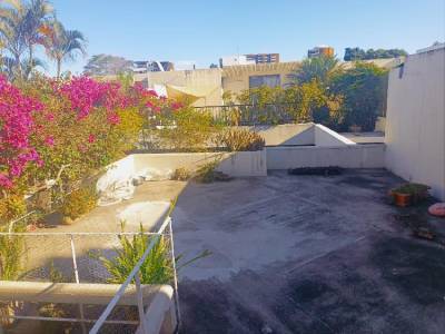 Townhouse en renta y venta zona 14 / La Villa
